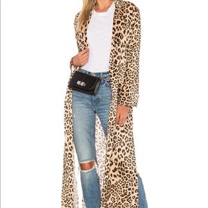 REVOLVE Delaney Duster in Leopard
House of Harlow 1960